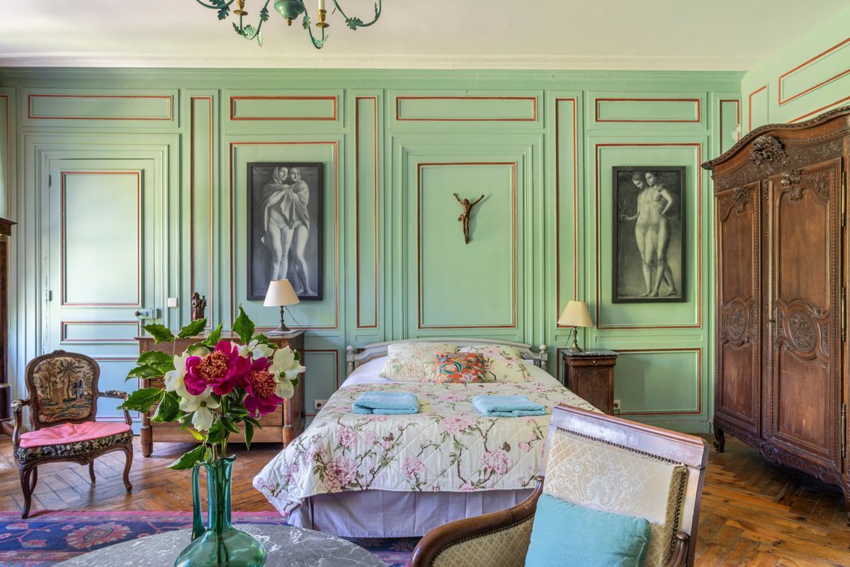 9 多间卧室、熨斗/熨衣板、WiFi、床单