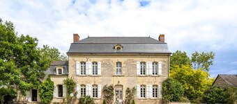 Manoir Des Arts - Five Bedroom Villa, Sleeps 10