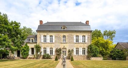 Manoir Des Arts - Cinq Chambres Villa, Couchages 10