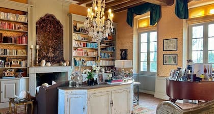 Manoir Des Arts - Cinq Chambres Villa, Couchages 10