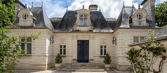 Palais D’Or - Seven Bedroom Villa, Sleeps 13