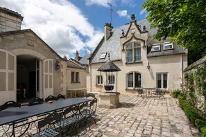 Restauration extérieure