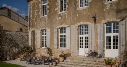 Maison Des Sculptures