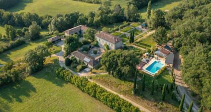 Manoir Des Prairies - Ten Bedroom Villa, Sleeps 20