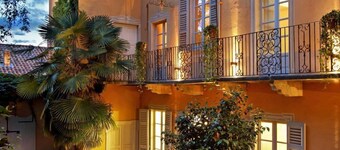 Palazzo Novara - Four Bedroom Castle, Sleeps 8