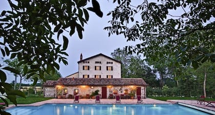 Villa Benne - Seven Bedroom Villa, Sleeps 14