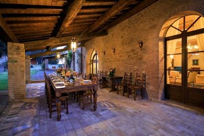 Restauration en plein air