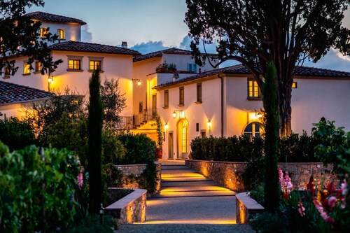 Dimora Torricella - Zwanzig Schlafzimmer Villa, Schläft 37