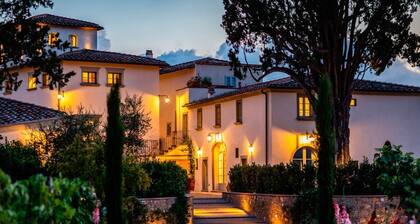 Dimora Torricella - Zwanzig Schlafzimmer Villa, Schläft 37