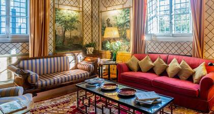La Poetessa - Five Bedroom Castle, Sleeps 10