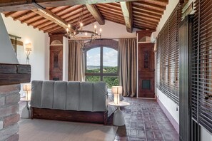 Fireplace - Villino Lepre - One Bedroom Villa, Sleeps 3 (Reggello)