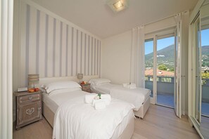 5 habitaciones, tabla de planchar con plancha, internet y ropa de cama 