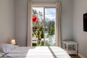 2 soverom, strykejern/-brett, reiseseng for barn og wi-fi