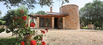 Torre del Drago - Three Bedroom Villa, Sleeps 6