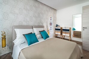 4 camere, ferro/asse da stiro, Wi-Fi, lenzuola