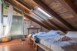 6 soveværelser, strygejern/strygebræt, Wi-Fi, sengetøj