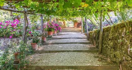 Dimora Cardamini - Six Chambres Villa, Couchages 12