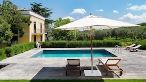 Unclassified image, 3 of 25, button - Marsalese Nocelle - Five Bedroom Villa, Sleeps 10 (Castiglione di Sicilia)