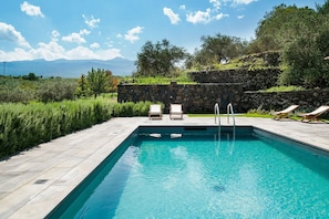 Beheizter Pool