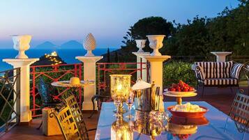 Ristorazione all'aperto