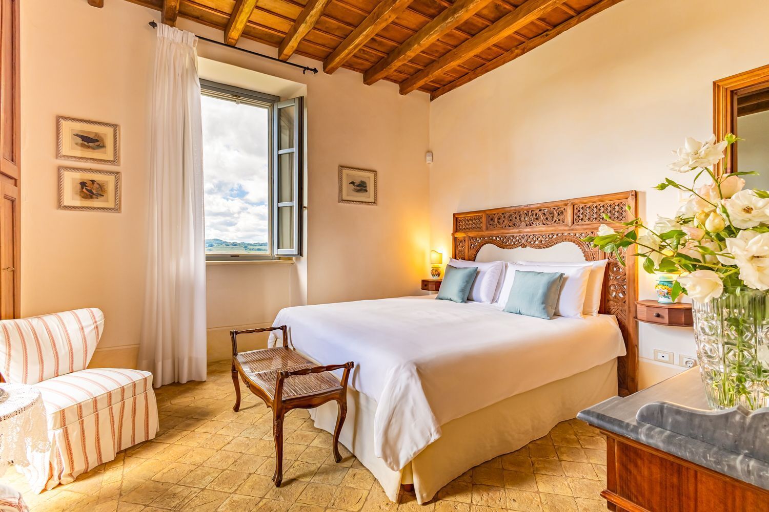 7 多间卧室、熨斗/熨衣板、WiFi、床单