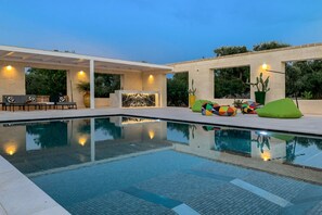 Beheizter Pool