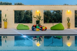 Beheizter Pool