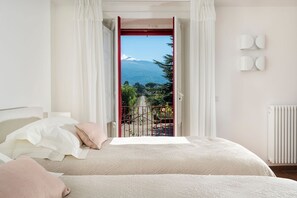 4 Schlafzimmer, Bügeleisen/Bügelbrett, Internetzugang, Bettwäsche