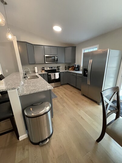 Beautiful family home about 3 minutes from most resort activities (pet friendly)