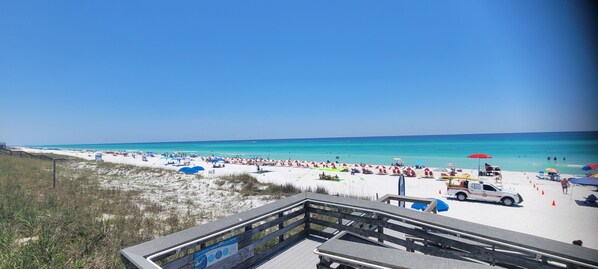 Beach nearby, sun-loungers, beach towels