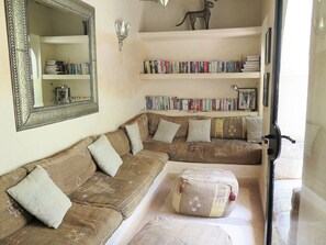 Fireplace - Riad Mentha - Six Bedroom Villa, Sleeps 12 (Marrakesh)