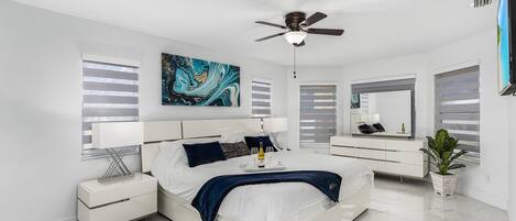 4 bedrooms, desk, iron/ironing board, free WiFi