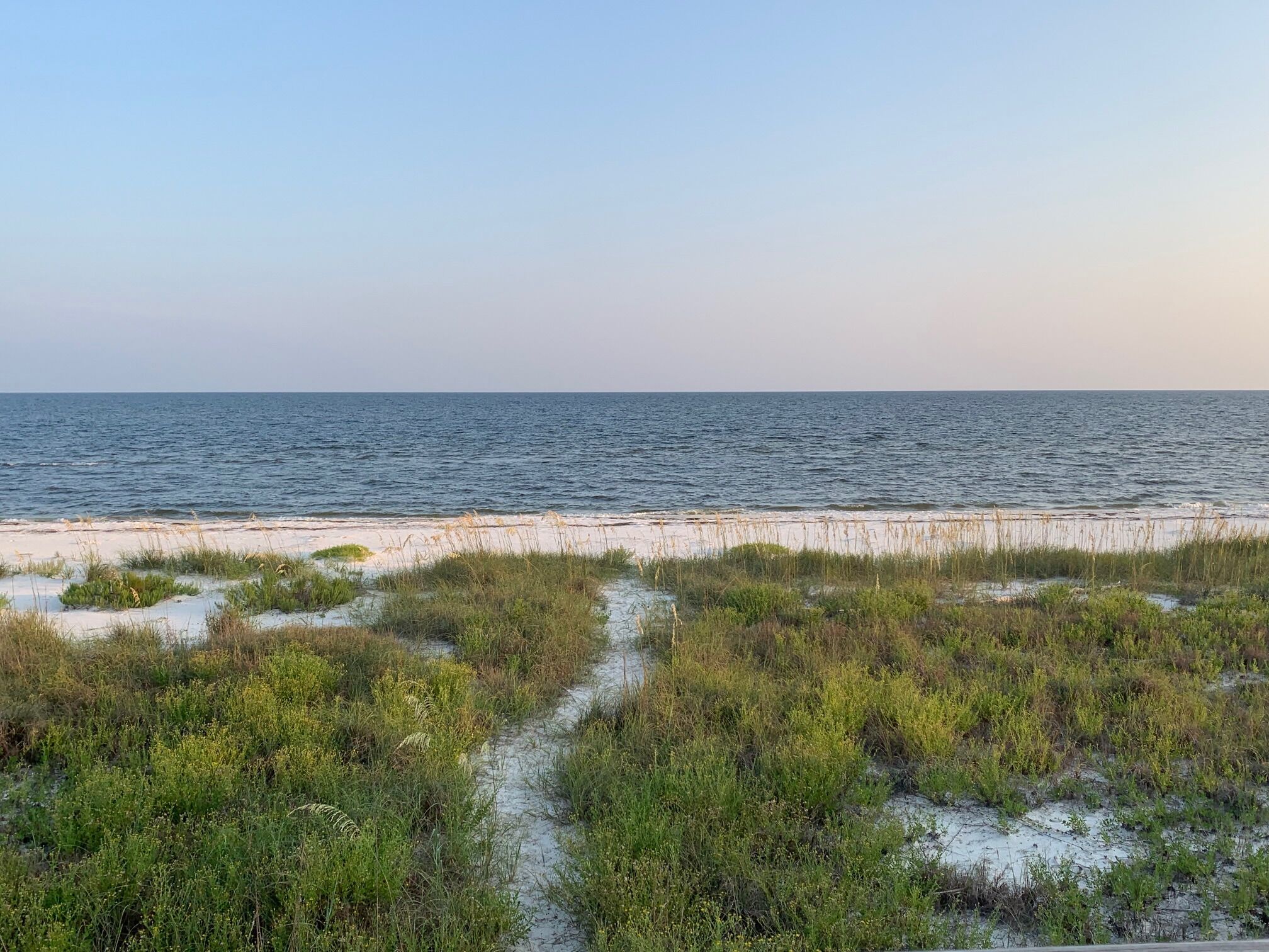 靠近海滩、沙滩椅