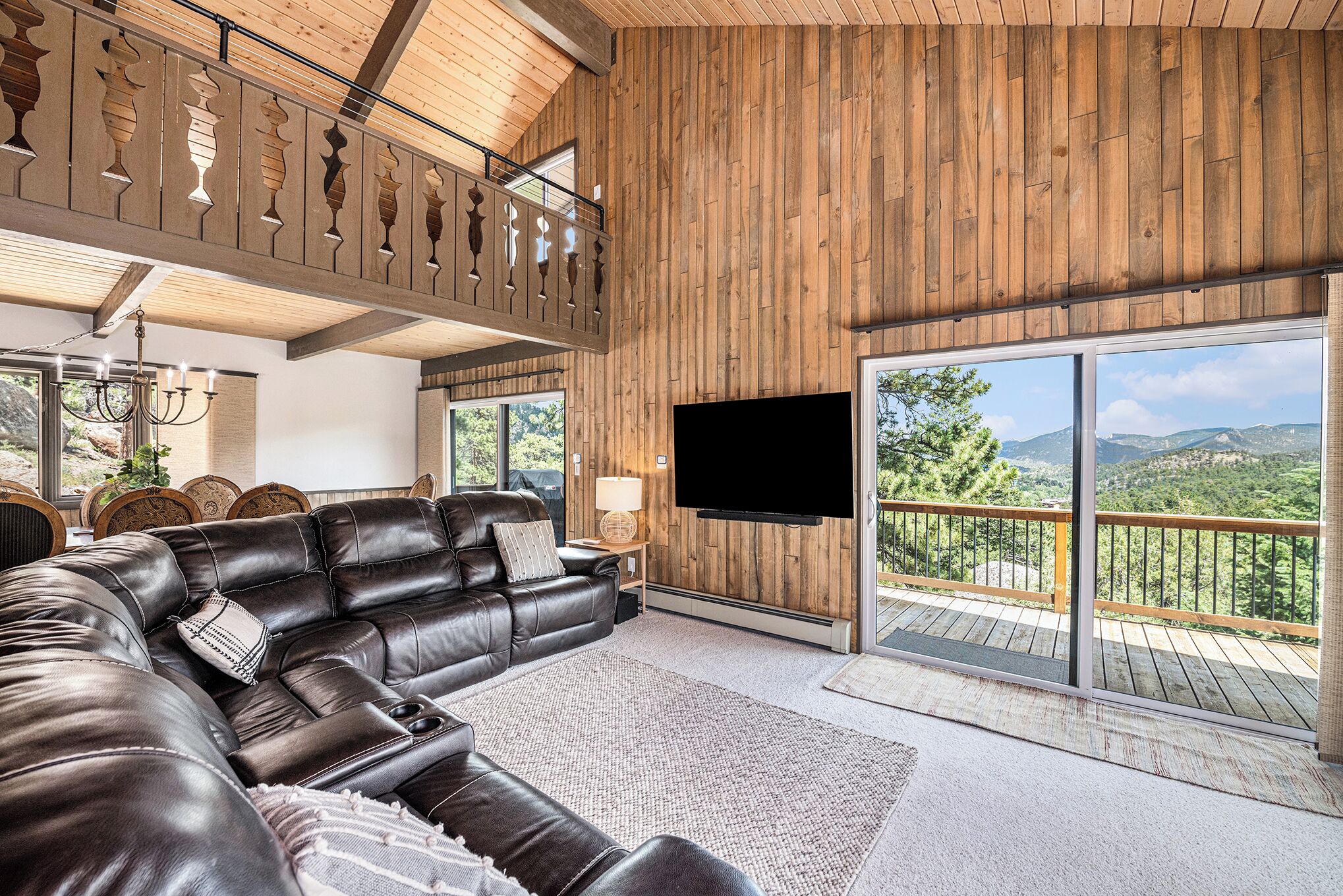 TV connectée, cheminée