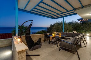 Outdoor dining - Villa Poljica - Three Bedroom Villa, Sleeps 6 (Duce)