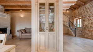 Unclassified image, 4 of 33, button - Old Town Villa Hvar - Five Bedroom Villa, Sleeps 12 (Uvala Tatinja)
