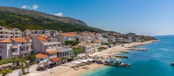 Villa Bura - Seven Bedroom Villa, Sleeps 14
