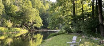 Secluded River access , restored farmhouse along Dry Fork River