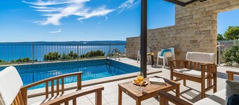 Villa Vitomira - Four Bedroom Villa, Sleeps 8