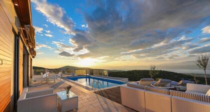 Villa Bracia - Three Bedroom Villa, Sleeps 6