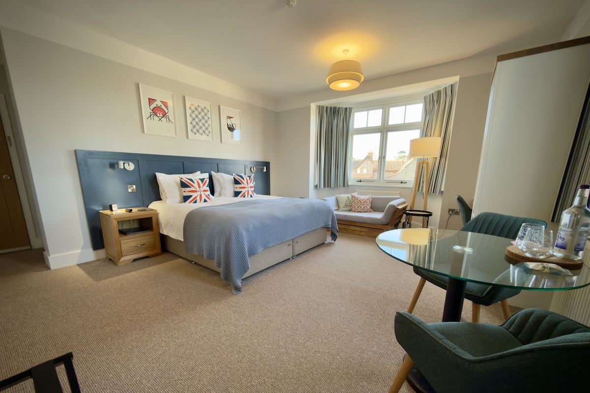 Superior Double Room, Ensuite | Interior