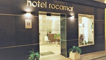 Fachada de la propiedad