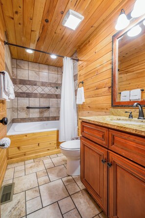 Bathroom - Wildflower Haven: Beautiful Secluded Cabin in Gatlinburg, Just Minutes from Downtown Gatlinburg. (Sevierville)