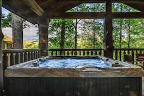 Bain à remous extérieur