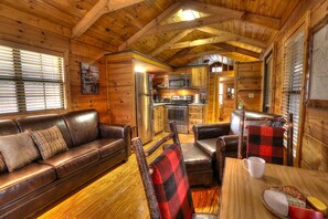 Interior - Buckeye Creek: Beautiful, Pet Friendly Cabin with Deck Overlooking a Mountain Stream (Gatlinburg)