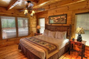 2 bedrooms, free WiFi - Leconte View: This Cabin has Spectacular View of the Mountain and is Minutes Away from Downtown (Gatlinburg)