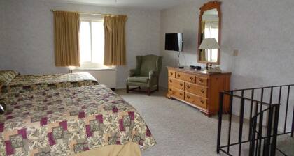 VCI - 4 Seasons at Beech Suite