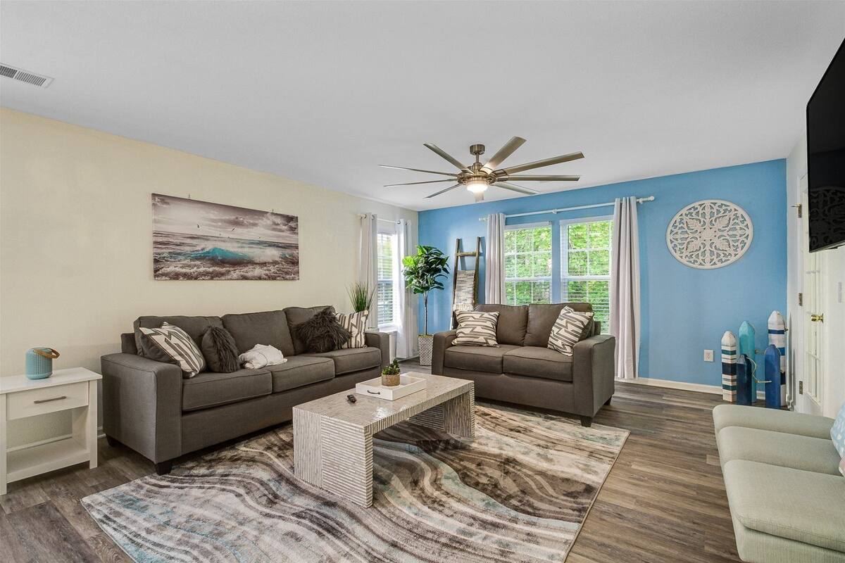 Apartamento, 3 habitaciones (1234 River Oaks Dr - 20C) | Exterior