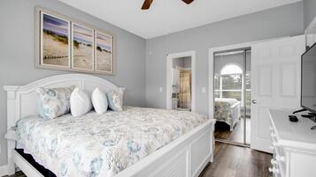 Condo, 2 Bedrooms, Balcony, Golf View | Exterior