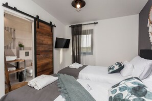 4 Schlafzimmer, Bügeleisen/Bügelbrett, WLAN, Bettwäsche